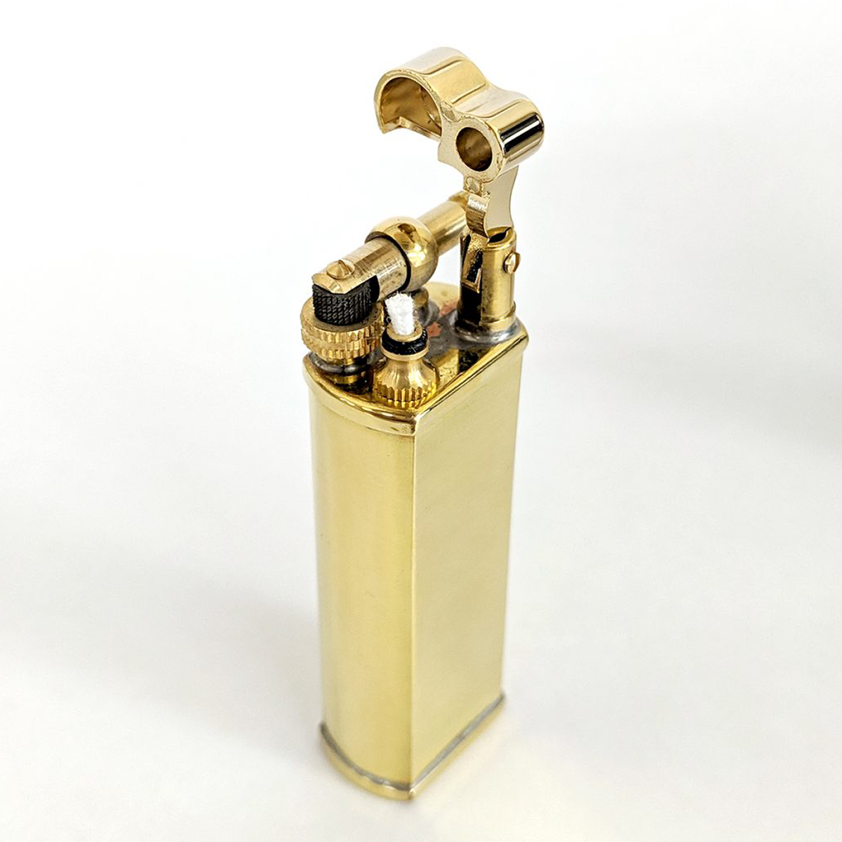 Tsubota Pearl Bolbo Soft Flame Lighters